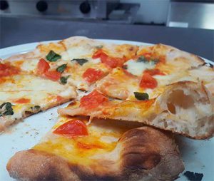 Pizzas autenticas Italianas Napolitanas Pizzas autenticas Italianas Napolitanas